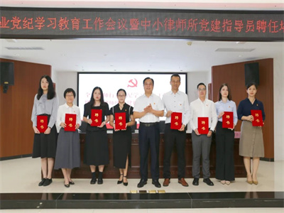 d85befa7677e7b45129720f5b3f0268e.jpg